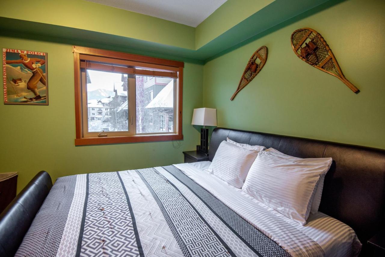 Renovated Condo, 2Br, 2Ba, Heated Pool, 3 Hot Tubs, Pets Welcome! キャンモア エクステリア 写真